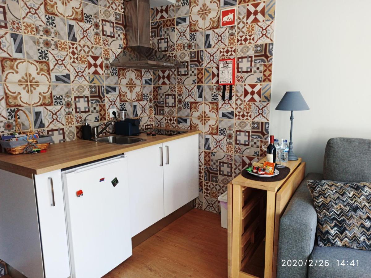 Red Wings Trindade Apartments Порто Екстериор снимка